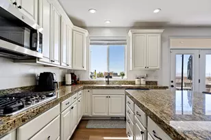 629 Mare Dr, Kaysville, UT 84037 - Photo 15