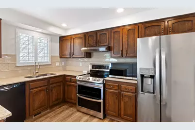 125 W 525 N, Kaysville, UT 84037 - Photo 7