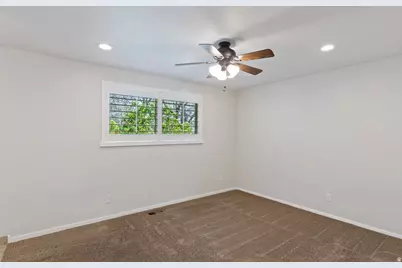 125 W 525 N, Kaysville, UT 84037 - Photo 13