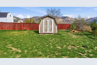 373 W 1500 N, Harrisville, UT 84404 - Photo 23