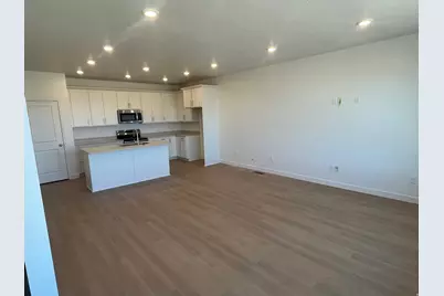 6761 W South Jordan Pkwy #335, South Jordan, UT 84009 - Photo 9