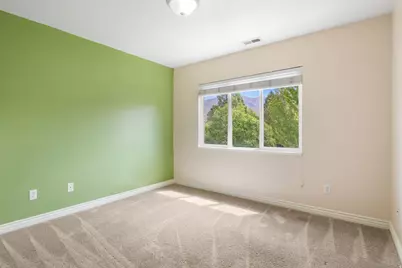 668 E Clearwater Dr, Layton, UT 84041 - Photo 25