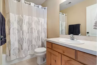 668 E Clearwater Dr, Layton, UT 84041 - Photo 27