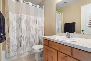 668 E Clearwater Dr, Layton, UT 84041 - Photo 27