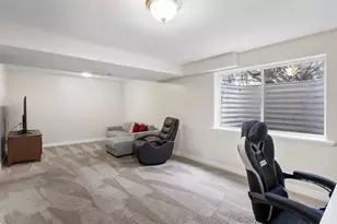 668 E Clearwater Dr, Layton, UT 84041 - Photo 29