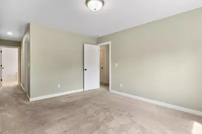 668 E Clearwater Dr, Layton, UT 84041 - Photo 21