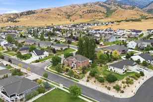 434 S Cardon Rdg Dr, Smithfield, UT 84335 - Photo 3