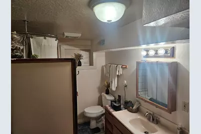 138 W Golden Ave, Layton, UT 84041 - Photo 13