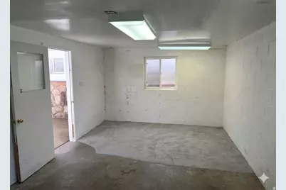 3343 S 2880 E, Salt Lake City, UT 84109 - Photo 23
