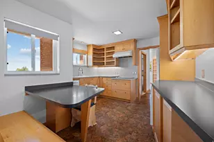 3343 S 2880 E, Salt Lake City, UT 84109 - Photo 3