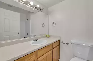 6076 S Liberty Oaks Cv, Murray, UT 84107 - Photo 19