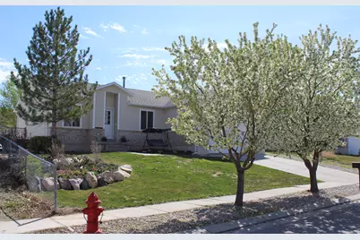 70 N Aspen E, Grantsville, UT 84029 - Photo 3