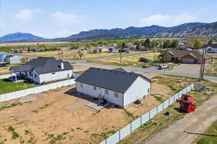 161 N 200 W, Levan, UT 84639 - Photo 11
