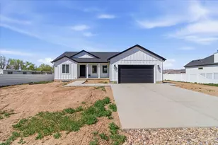 161 N 200 W, Levan, UT 84639 - Photo 13