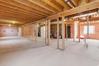 161 N 200 W, Levan, UT 84639 - Photo 51