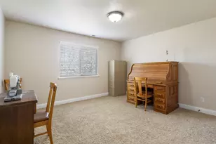1733 N Lyndi Ln, Saratoga Springs, UT 84045 - Photo 39