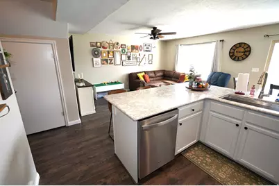 143 W Arlington Way, Harrisville, UT 84414 - Photo 7