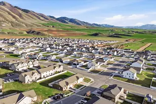 419 S 1250 E, Hyrum, UT 84319 - Photo 25