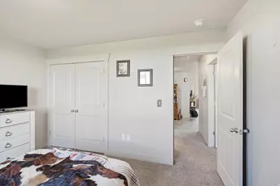 419 S 1250 E, Hyrum, UT 84319 - Photo 11