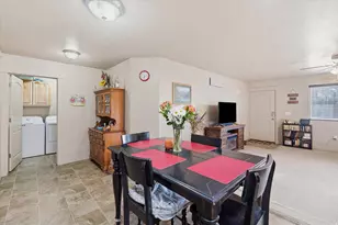 419 S 1250 E, Hyrum, UT 84319 - Photo 5