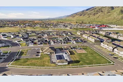 419 S 1250 E, Hyrum, UT 84319 - Photo 27