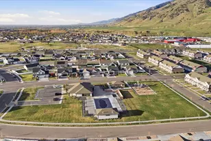 419 S 1250 E, Hyrum, UT 84319 - Photo 27