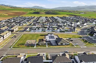 419 S 1250 E, Hyrum, UT 84319 - Photo 23