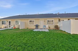 419 S 1250 E, Hyrum, UT 84319 - Photo 17