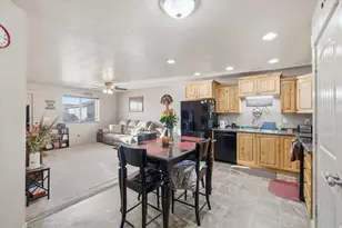 419 S 1250 E, Hyrum, UT 84319 - Photo 5
