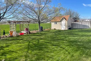 769 S 700 W, Tremonton, UT 84337 - Photo 21