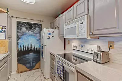 650 S Main St #4104, Bountiful, UT 84010 - Photo 11