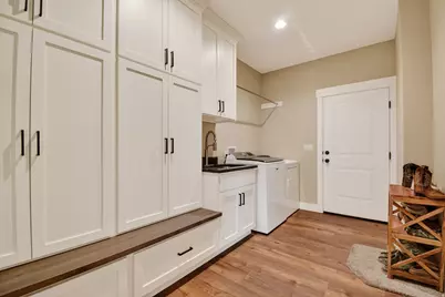 488 S 250 W, Fountain Green, UT 84632 - Photo 15