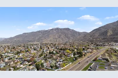 3087 N 2250 E, Layton, UT 84040 - Photo 41