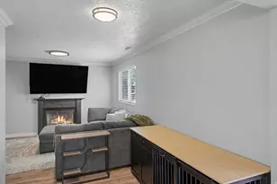 3087 N 2250 E, Layton, UT 84040 - Photo 13