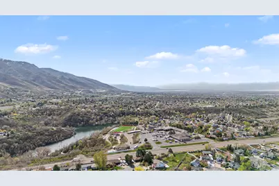 3087 N 2250 E, Layton, UT 84040 - Photo 43