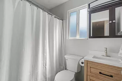 3087 N 2250 E, Layton, UT 84040 - Photo 21