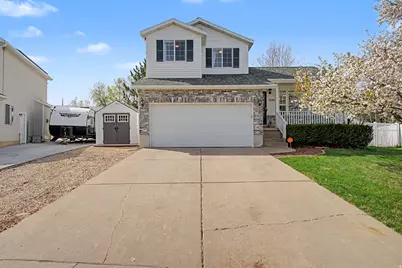 3087 N 2250 E, Layton, UT 84040 - Photo 39