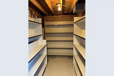 243 Balsam Dr, Centerville, UT 84014 - Photo 21