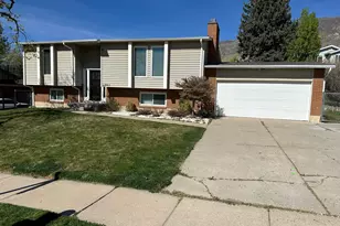 243 Balsam Dr, Centerville, UT 84014 - Photo 1
