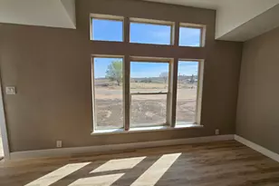 2696 S 2575 W, Roosevelt, UT 84066 - Photo 3