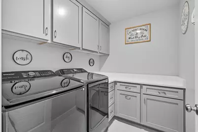 572 S Chamberlain St, Mapleton, UT 84664 - Photo 33