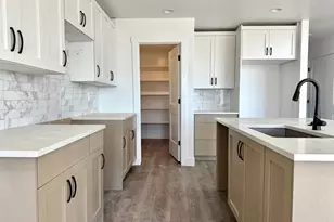 3193 N 2825 W, Plain City, UT 84404 - Photo 3