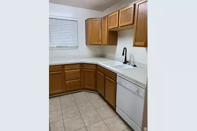2421 N 400 E #A6, North Ogden, UT 84414 - Photo 3