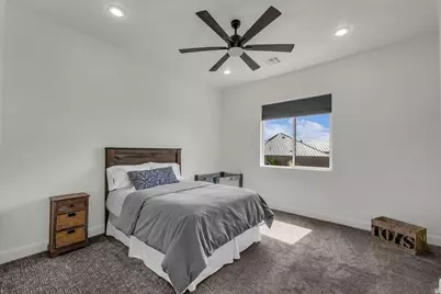 1398 E Dellcorero Dr, Saint George, UT 84770 - Photo 25