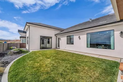 1398 E Dellcorero Dr, Saint George, UT 84770 - Photo 35