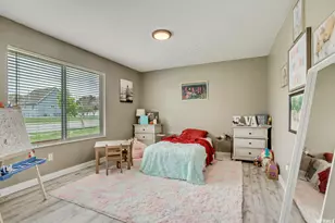 12669 S Old Fort Dr, Riverton, UT 84065 - Photo 13