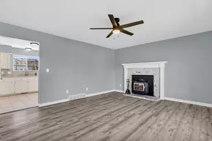 12669 S Old Fort Dr, Riverton, UT 84065 - Photo 5