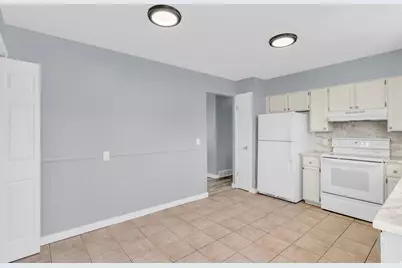 12669 S Old Fort Dr, Riverton, UT 84065 - Photo 11