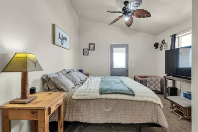 1901 Saddleback Dr, Enoch, UT 84721 - Photo 13