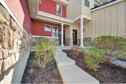37 E Chip Shot Loop #4B, Saratoga Springs, UT 84045 - Photo 3
